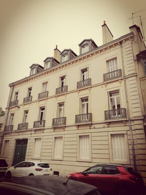 Le Sambin-terrasse -centre Apartment Dijon